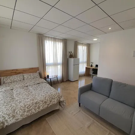 Habitación en casa particular Campoamor 8 *